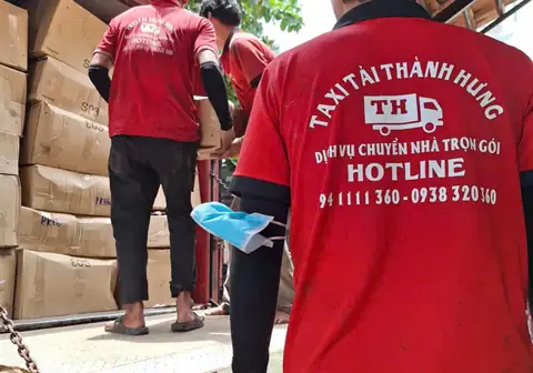 Hình ảnh thực tế dịch vụ chuyển nhà Thành Hưng 1